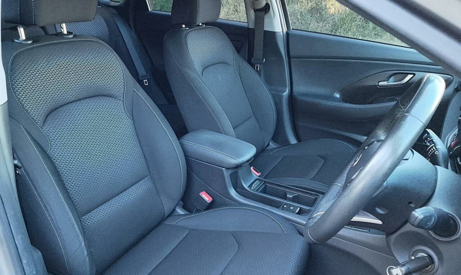 2021 Hyundai i30 PD.V4 Active Hatch Image 11