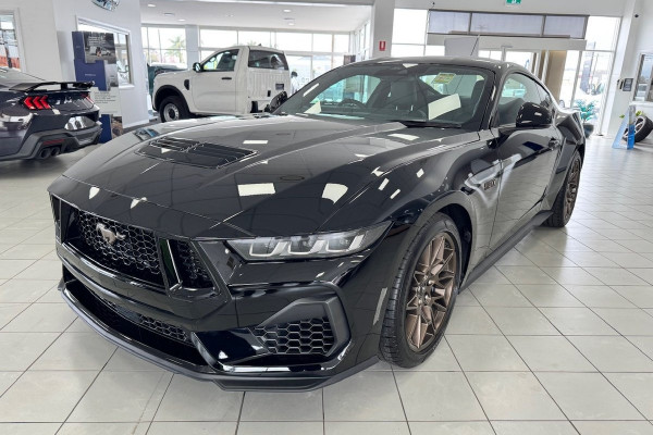 2025 Ford Mustang FO GT Hatch Image 3
