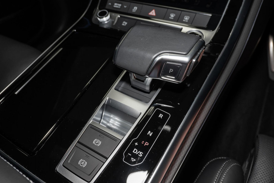 2025 MY26 Audi Q7 4M TDI 210kW S line SUV