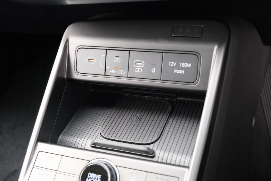 2026 Hyundai KONA SX2.V2  Electric Premium SUV Image 16