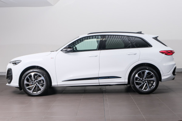 2025 Audi Q5 GU TDI 150kW Sport SUV image 3