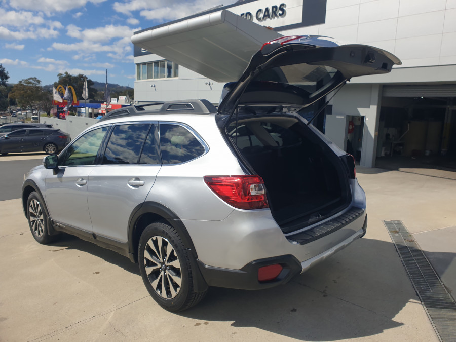 2015 Subaru Outback 6GEN 2.5i SUV Image 4