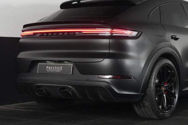 2024 Porsche Cayenne GTS Coupe Image 22