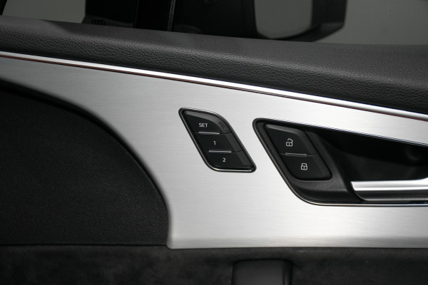 2020 [THIS VEHICLE IS SOLD] image 15