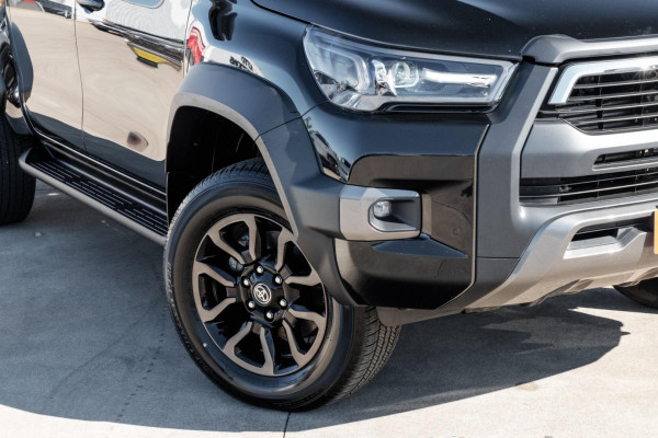 2025 Toyota HiLux GUN126R Rogue 48V Ute Image 6
