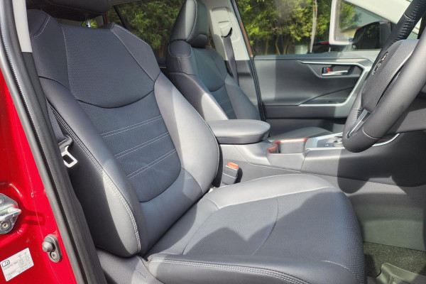 2025 Toyota RAV4 AXAH54R Cruiser SUV Image 12
