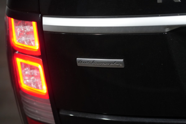 2014 Land Rover Range Rover Autobiography SUV image 9