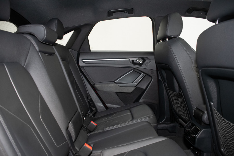 2021 Audi Q3 F3 40 TFSI SUV Image 3