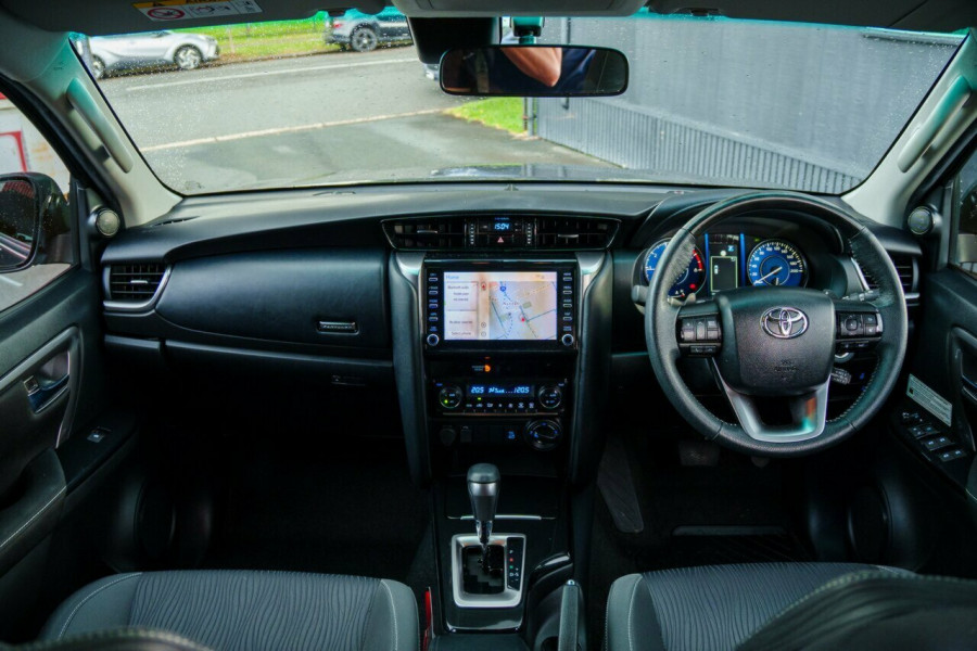 2021 Toyota Fortuner GUN156R GXL SUV Image 17