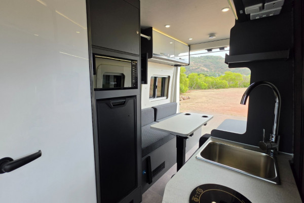 2026 LDV Deliver 9  Campervan Van Image 9