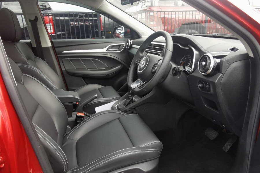 2019 MG ZS AZS1 Essence SUV Image 11