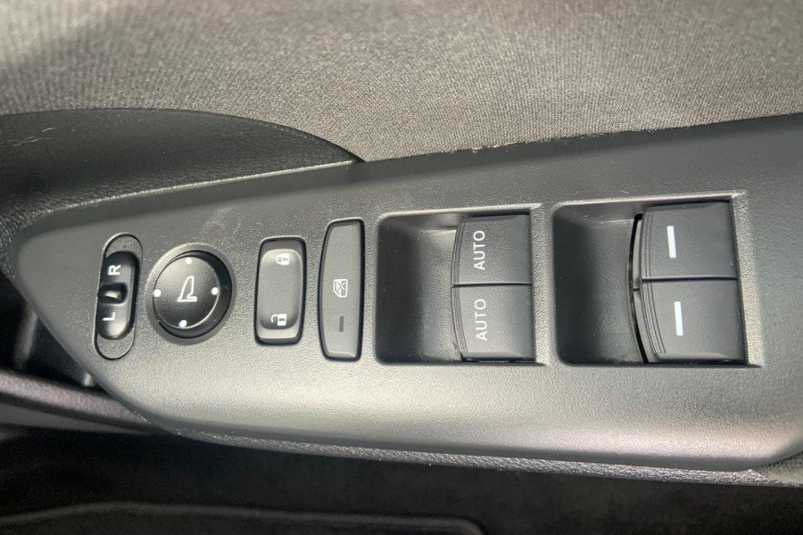 2020 Honda Civic 10th Gen VTi-S Hatch Image 24