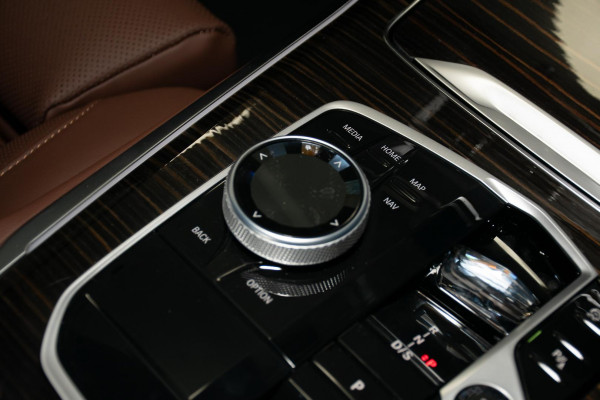 2025 BMW X5 G05 LCI xDrive40i M Sport SUV image 22
