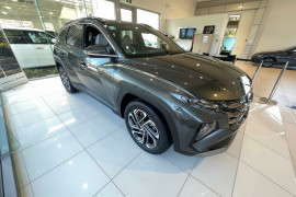 Hyundai Tucson Premium NX4.V3