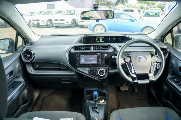 2020 Toyota Prius C NHP10R Hatch Image 16