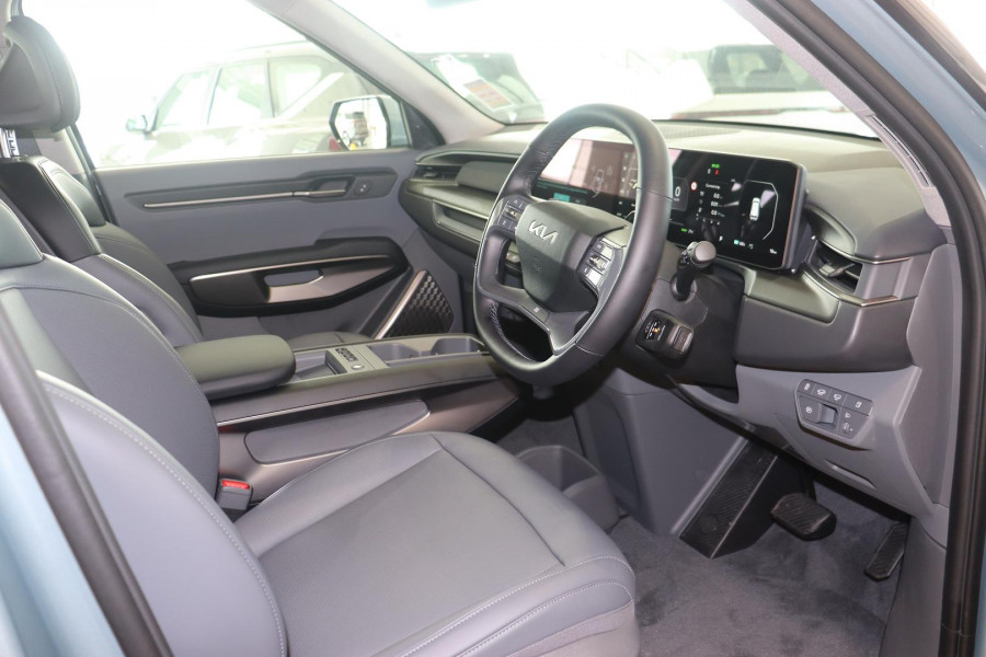 2026 Kia EV9 MV Air SUV Image 13