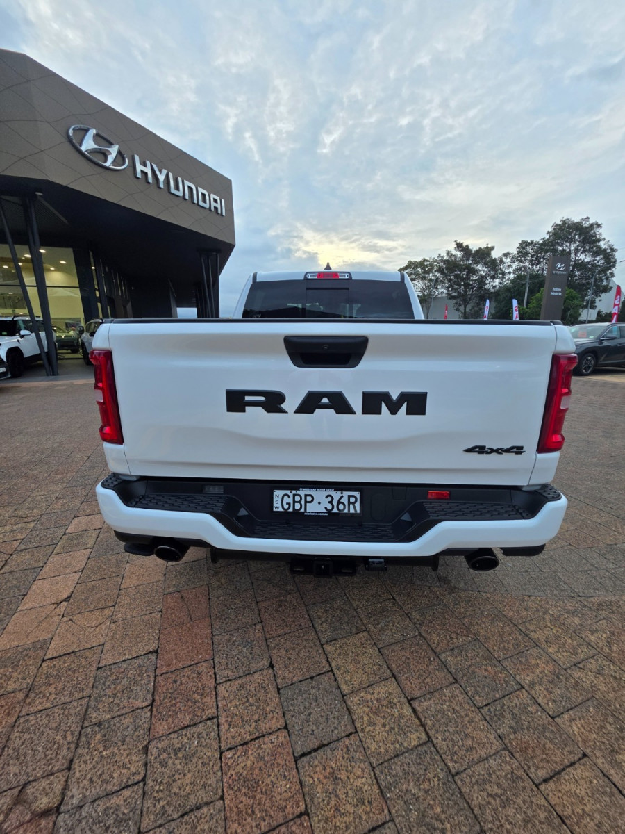 2026 Ram 1500 DT Express Black Edition Hurricane SO Ute Image 6