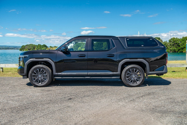 2025 MG U9 Explore Pro Ute Image 8