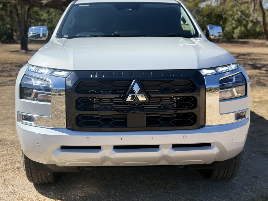 2025 Mitsubishi Triton MV GLS Ute Image 2