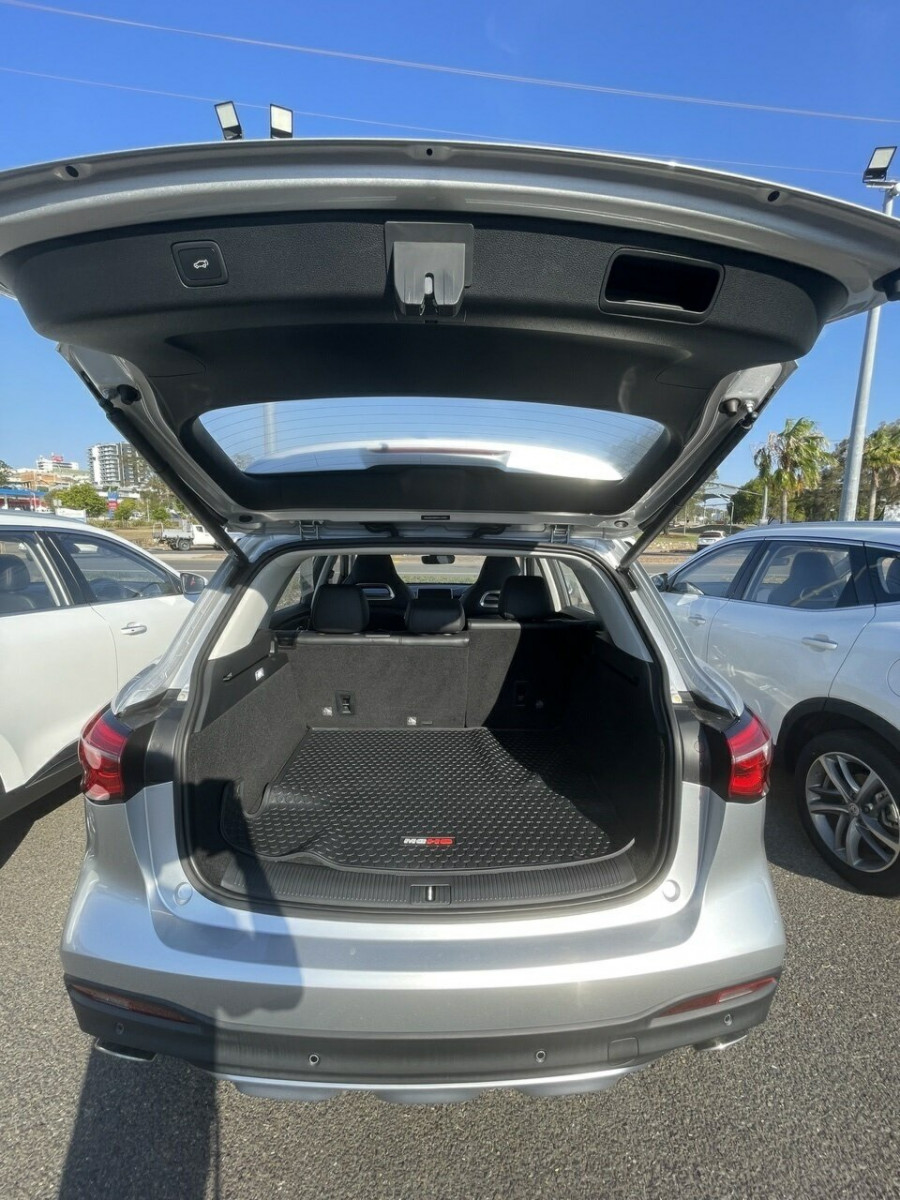 2021 MG HS Plus EV SAS23 Essence SUV Image 6