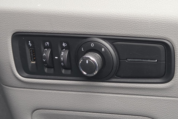 2023 LDV Deliver 9  LWB Van Image 18