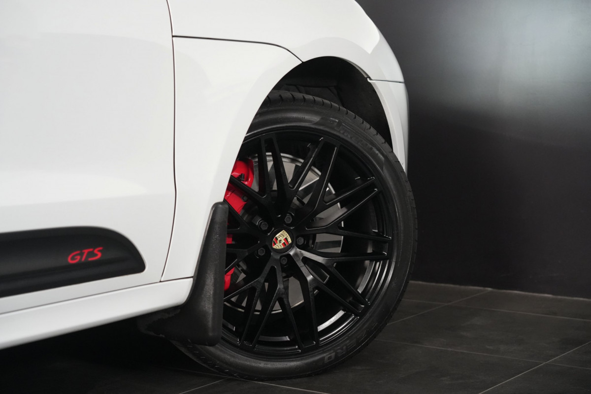 2021 Porsche Macan GTS SUV