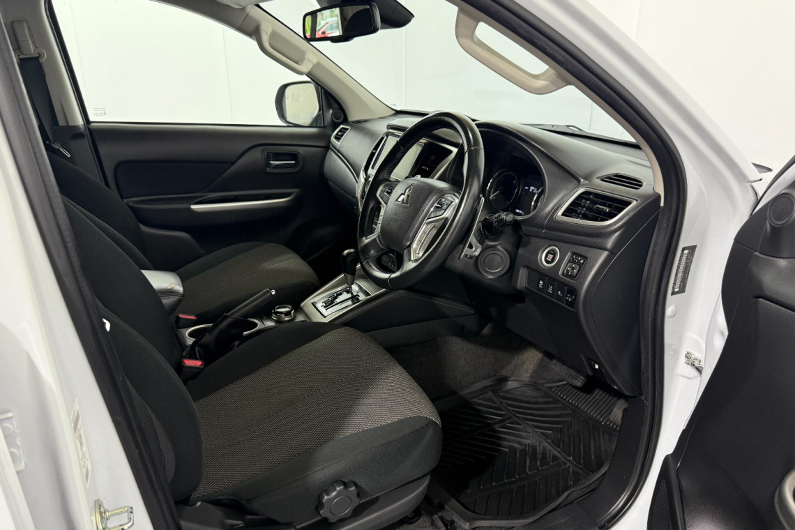 2020 MY21 Mitsubishi Triton MR GLS Ute Image 12