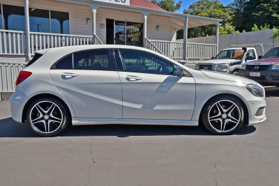 2014 Mercedes-Benz A-class W176 A180 Hatchback Image 5