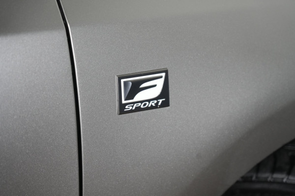 2019 Lexus CT 200h. Hybrid F Sport Hatch image 11