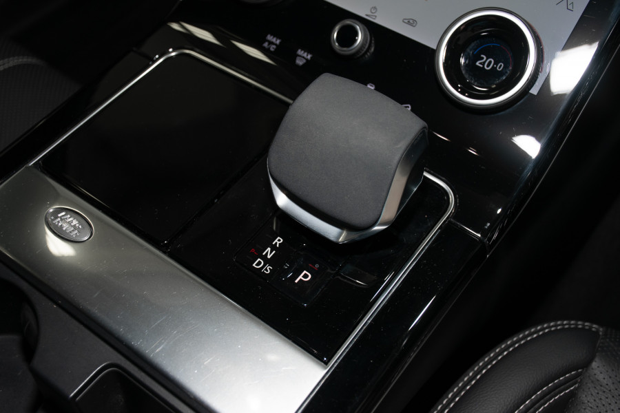 2023 Land Rover Range Rover Velar L560 P250 R-Dynamic SE SUV