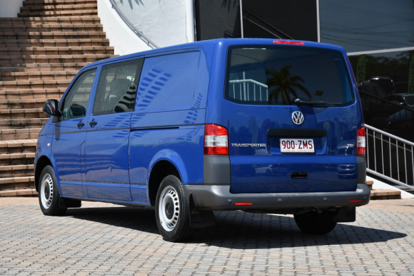 2012 Volkswagen Transporter T5 MY12 TDI340 Van Image 3