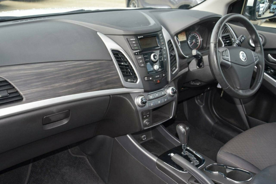 2015 SsangYong Korando C200 MY15 S 2WD Wagon Image 15