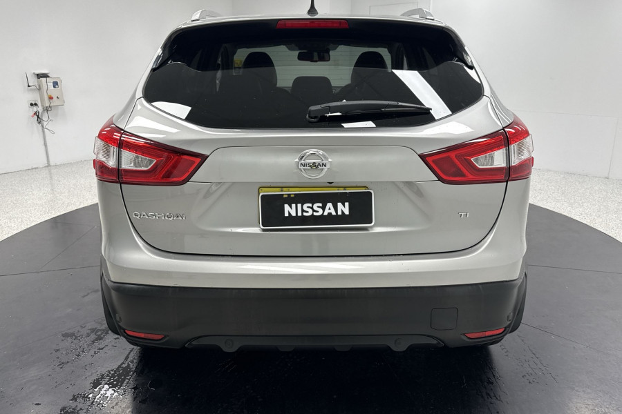 2017 Nissan QASHQAI J11 Ti SUV Image 10