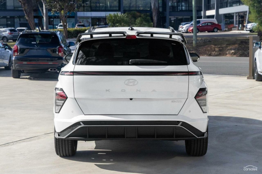 2026 Hyundai KONA SX2.V2  Electric Premium N Line SUV Image 7
