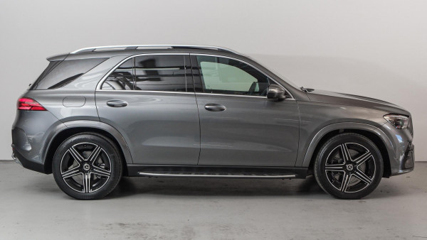 2025 Mercedes-Benz GLE-Class V167 GLE450 d SUV image 3