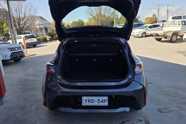 2022 Toyota Corolla ZWE219R  Ascent Sport Hybrid Hatch Image 10