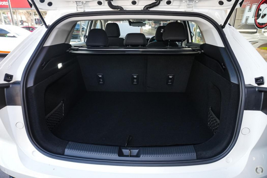 2024 MY24.5 MG HS AS33 Vibe SUV Image 6