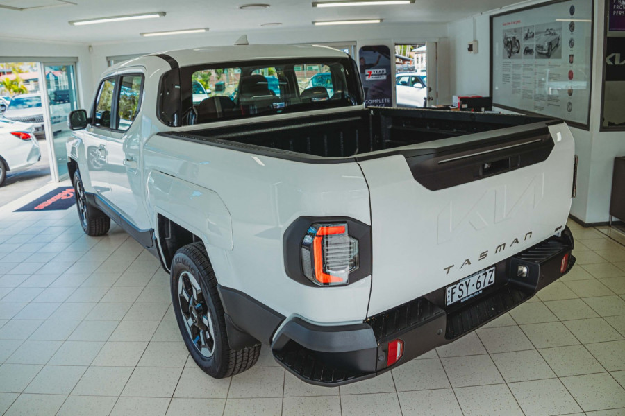 2025 MY26 Kia Tasman TK SX Plus Ute Image 19