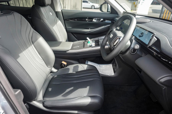 2025 MY26 Geely Starray EM-i P145 Complete SUV Image 6