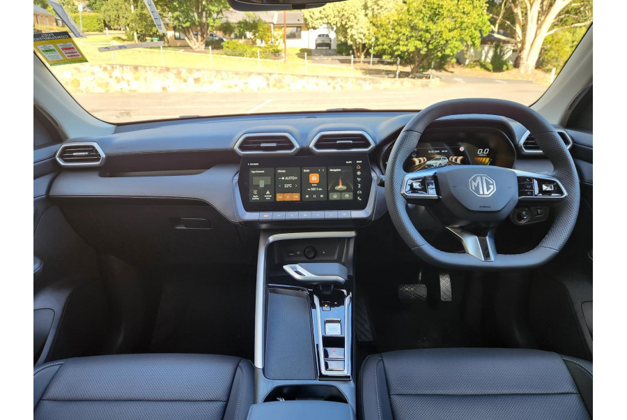 2024 MY25 MG ZS ZS32 Essence Hybrid+ SUV Image 9