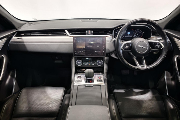 2021 MY21.25 Jaguar F-PACE X761 R-Dynamic SE SUV Image 10