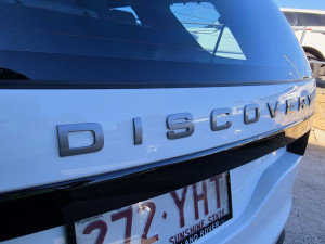 2018 Land Rover Discovery Series 5 SE SUV
