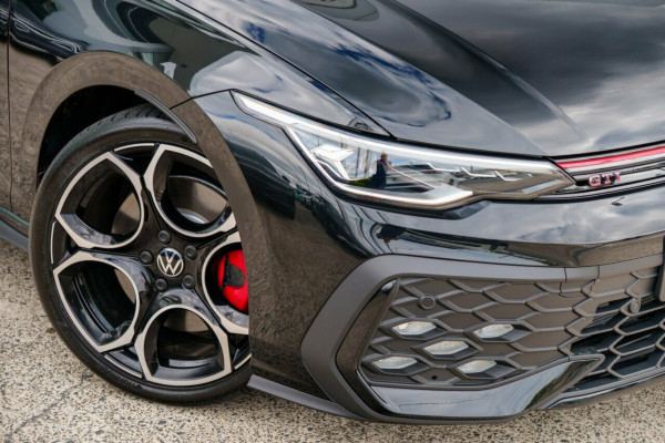 2026 Volkswagen Golf 8.5 GTI Hatch Image 6