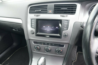2014 Volkswagen Golf VII MY14 90TSI DSG Hatchback