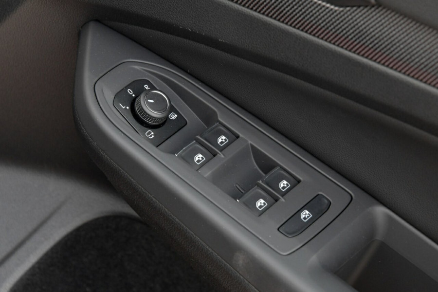 2025 Volkswagen Golf 8.5 GTI Hatch Image 24
