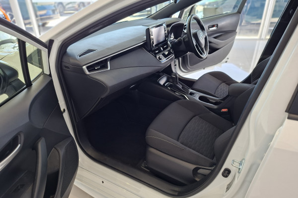 2022 Toyota Corolla ZWE219R  SX Hybrid Hatch Image 12