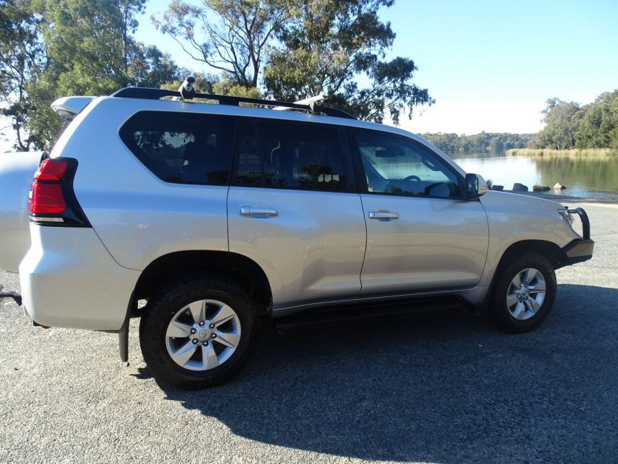 2019 Toyota LandCruiser Prado GDJ150R GXL SUV Image 2