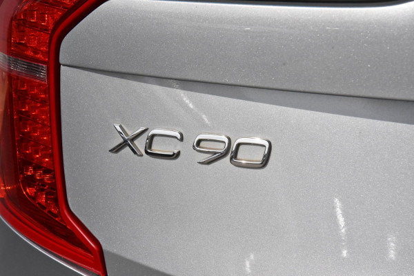 2016 Volvo XC90 L Series D5 Inscription SUV Image 6
