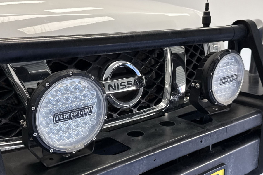 2016 Nissan Patrol GU 10 ST SUV Image 20