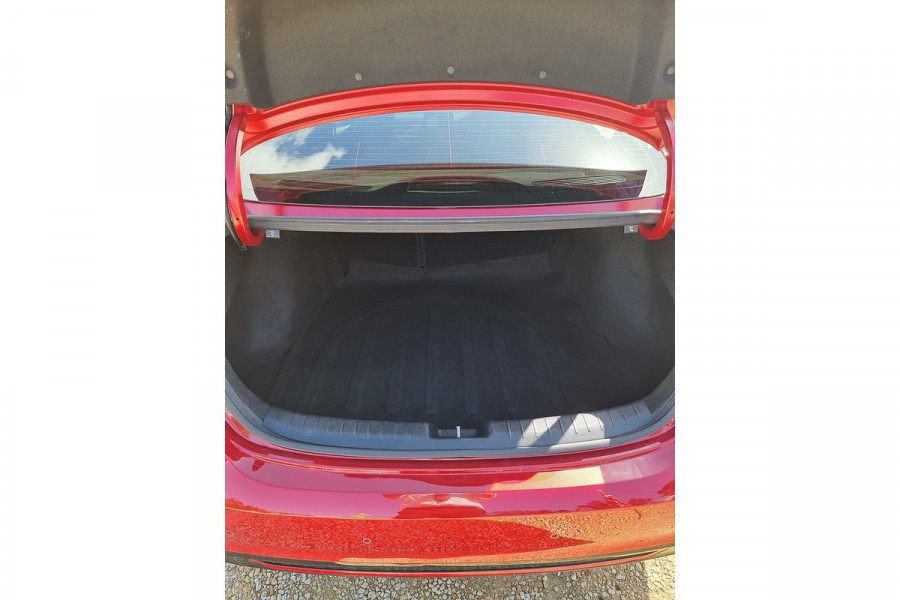 2019 Kia Cerato BD GT Sedan Image 11